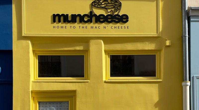 MAC CHEESE MAC CHEESE