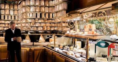 ITINERAIRE D&rsquo;UN EPICURIEN PARISIEN QUI CHERCHE AVENTURE, A TRAVERS LES RECOINS CAPTIFS ET SEDUISANTS, DES BONNES ADRESSES GASTRONOMIQUES…